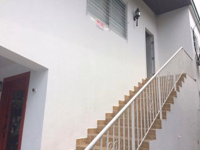 Casa Duplex Comercial en San Francisco | Excelente Ubicación y Amplios Espacios