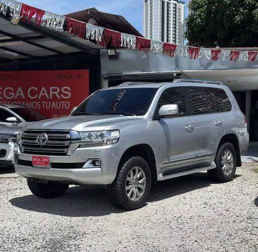 Toyota Land Cruiser 4x4 FULL EXTRAS - Imagen 3