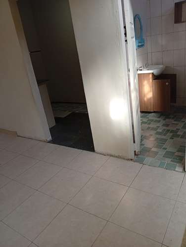 Se Alquila Cuarto en la 24 de Diciembre