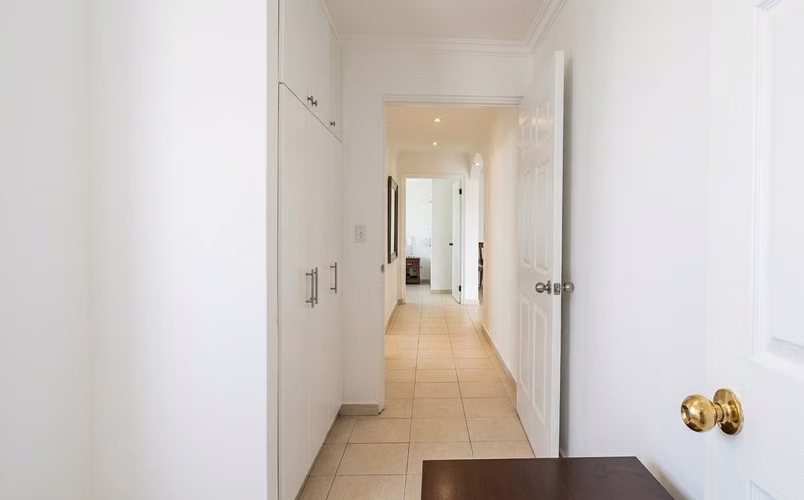 . Apartamento en EL Cangrejo  I Linea blanca | 3 Rec | con balcón y cerca del metro - Imagen 10