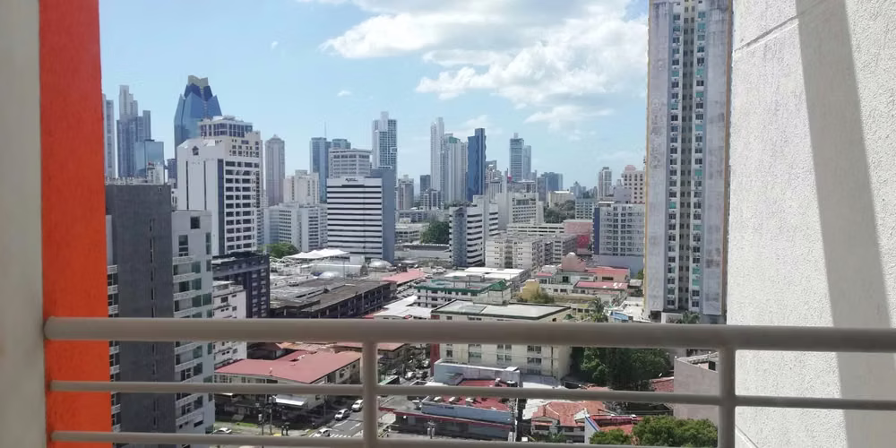 . Apartamento en EL Cangrejo  I Linea blanca | 3 Rec | con balcón y cerca del metro - Imagen 2