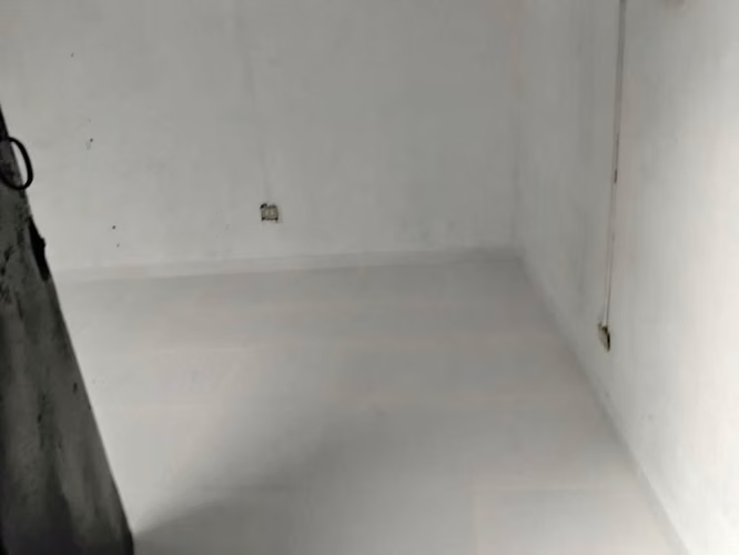 CUARTO EN PARQUE LEFEVRE 25 m2