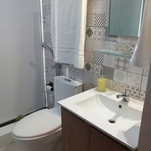 Apartamento Remodelado y Amueblado – Calle Tranquila y Segura, Obarrio - Imagen 6
