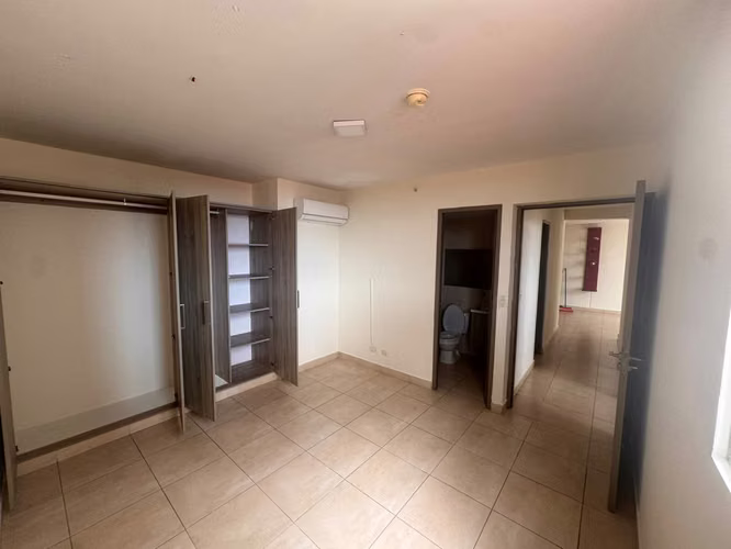 Se alquila apartamento en Don Bosco - Imagen 7