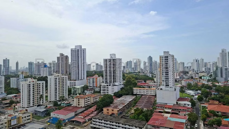 Apartamento en Venta en Torres de Toscana Condado del Rey 27YCG725 - Imagen 2