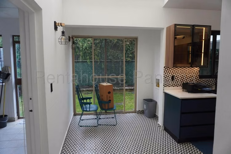 Venta de casa en Embassy Gardens 27MVCH671 - Imagen 10