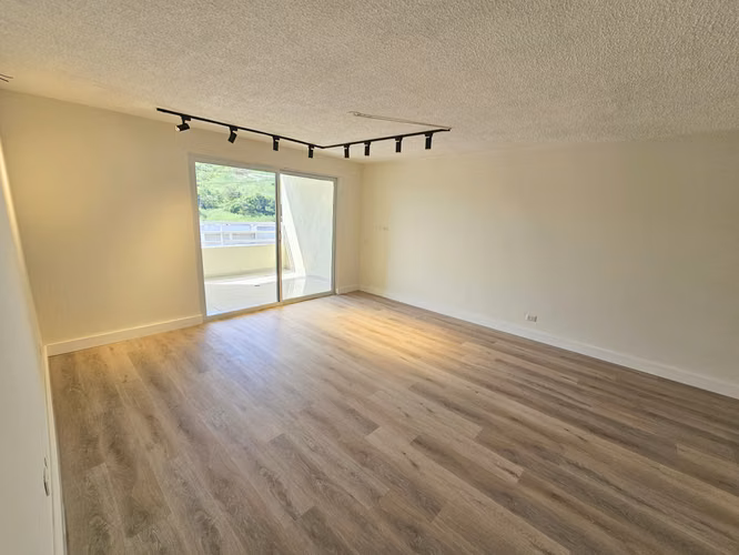 Venta de Apartamento Remodelado en Altamira Gardens. Precio Negociable - Imagen 5