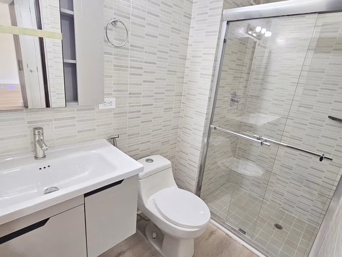 Venta de Apartamento Remodelado en Altamira Gardens. Precio Negociable - Imagen 16