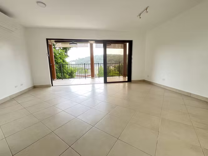 ALQUILER DE APARTAMENTO EN EMBASSY CLUB, CLAYTON