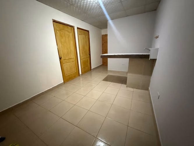 Alquilo casa en Potrero Grande de la Chorrera - Imagen 3