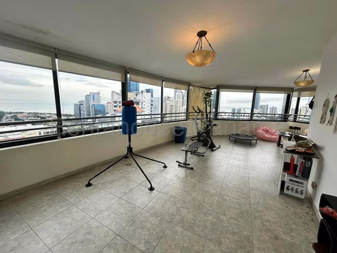 VENDO Apartamento dúplex en Ph  Vista Obarrio de 430 m² en Bella Vista, - Imagen 17