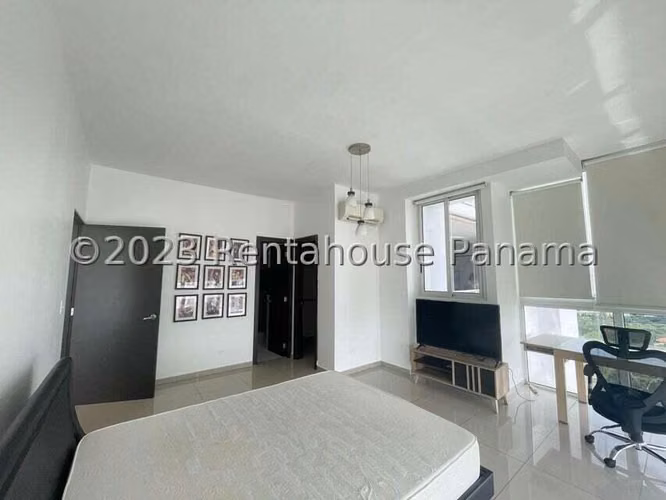 Venta de Apartamento Amoblado en San Francisco Ph Quadrat EC - Imagen 5