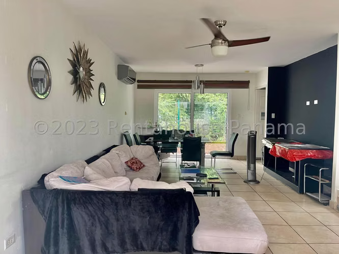 Venta de Casa en Brisas Del Golf Alpes KC - Imagen 4