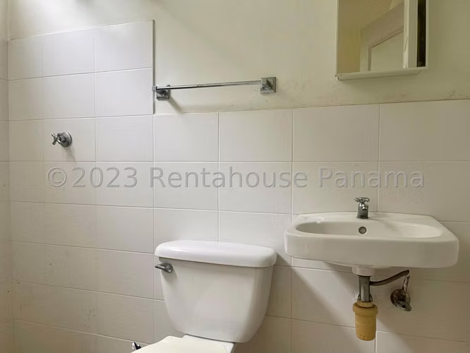 Venta de Casa en Brisas Del Golf Alpes KC - Imagen 8