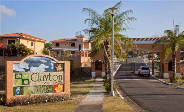 Casa PISCINA Clayton Village 4 recamaras 4 baños cercano a Embassy Club, Clayton, Albrook, Ancon - Imagen 12