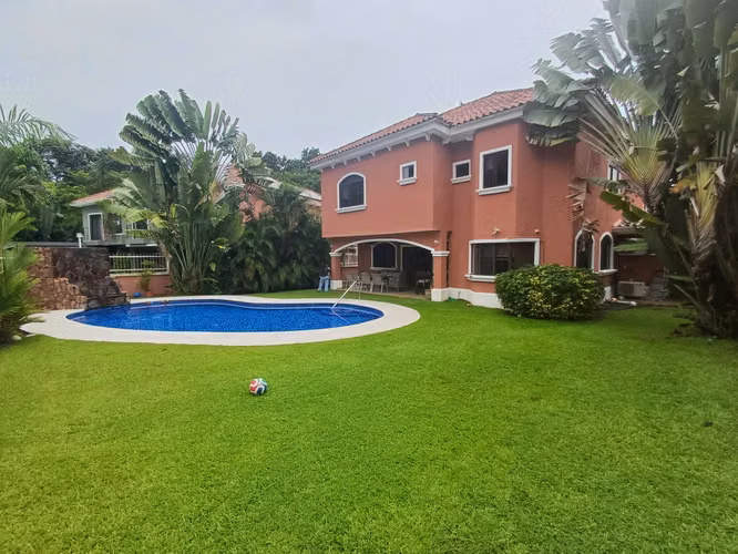 Casa PISCINA Clayton Village 4 recamaras 4 baños cercano a Embassy Club, Clayton, Albrook, Ancon - Imagen 1