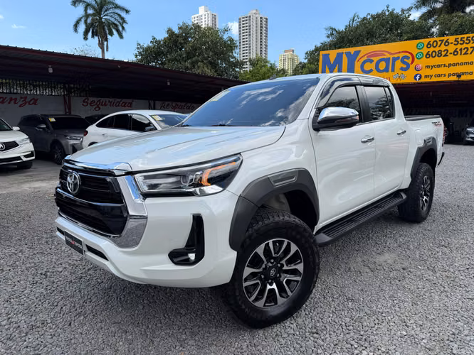 TOYOTA HILUX 2022 AUTOMATICO FULL EXTRAS - Imagen 2
