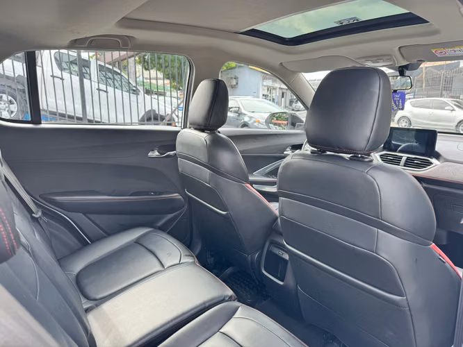 CHEVROLET GROOVE 2023 TECHO PANORAMICO FULL EXTRAS - Imagen 16