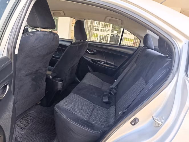 TOYOTA YARIS 2014 AUTOMATICO - Imagen 11