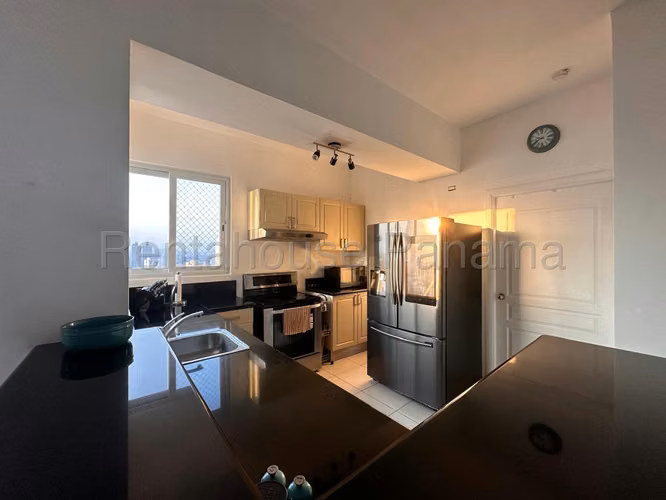 Venta de Apartamento en Avenida Balboa Ph Vista Marina Solo Cliente Directo LFC - Imagen 3