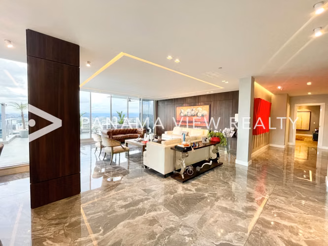 REGALIA PENTHOUSE - COSTA DEL ESTE