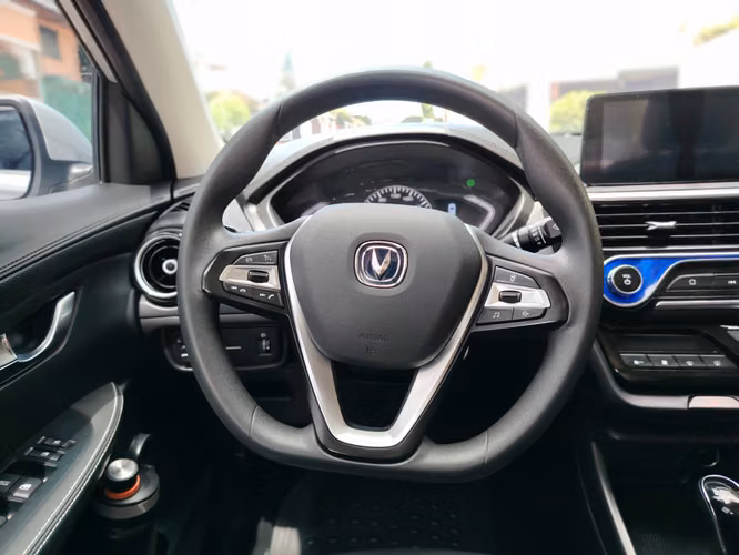 CHANGAN ALSVIN 2024 AUTOMÁTICO NEGOCIABLE - Imagen 9