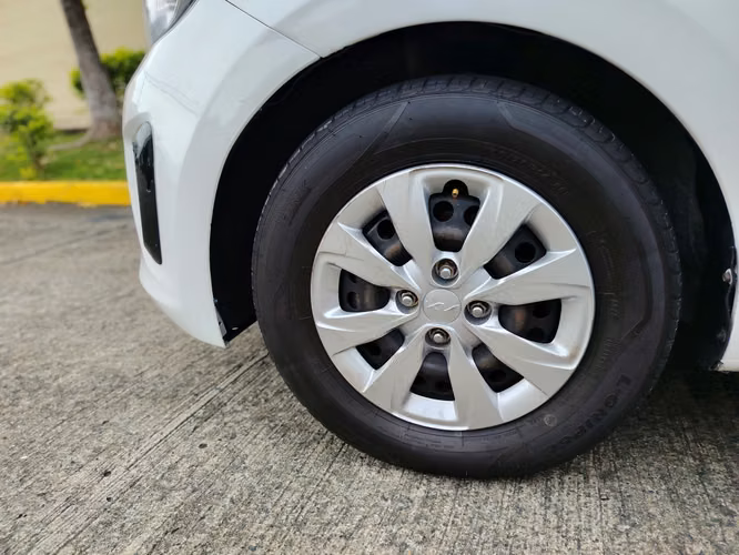 KIA SOLUTO 2024 AUTOMÁTICO NEGOCIABLE - Imagen 11