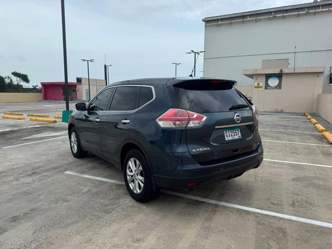 NISSAN X-TRAIL 2017 8,900.00$ - Imagen 4