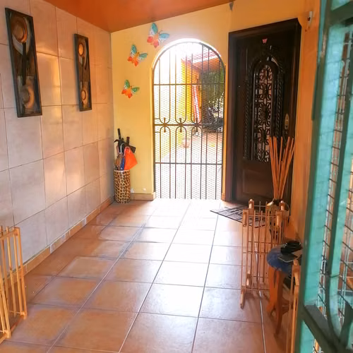 VENTA DE CASA EN VILLA LUCRE - Imagen 9