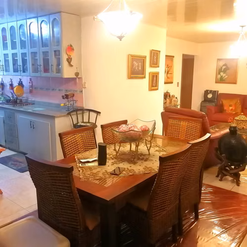 VENTA DE CASA EN VILLA LUCRE - Imagen 5