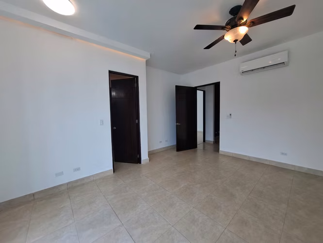 Alquiler de Apartamento en Punta Pacífica, PH Pacific Village, 262m2 - Imagen 11