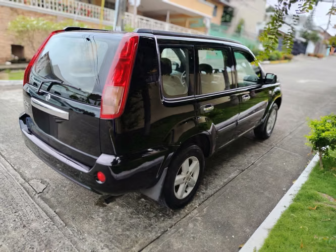 NISSAN XTRAIL 2012 AUTOMÁTICA NEGOCIABLE - Imagen 17