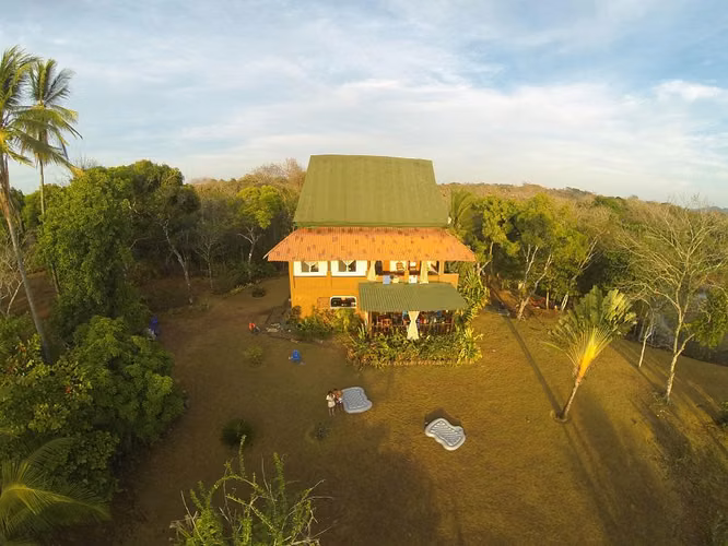 Se Vende Eco-Lodge Frente al Mar en Playa La Coquita, Santa Catalina, Veraguas - Imagen 7