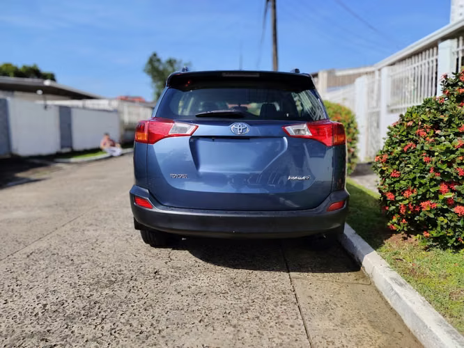 TOYOTA RAV4 2014 AUTOMÁTICA NEGOCIABLE - Imagen 20