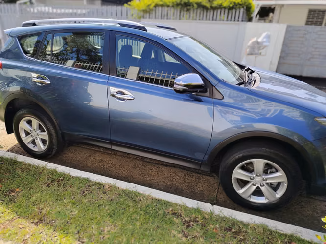 TOYOTA RAV4 2014 AUTOMÁTICA NEGOCIABLE - Imagen 3