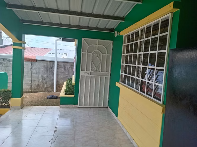 (AB) Se vende casa en Urbanización Altamira - Imagen 3