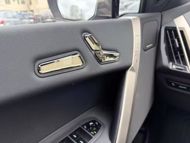 Bmw Ix 40i 2023 - Imagen 17