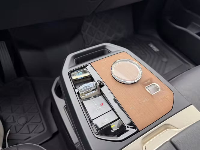 Bmw Ix 40i 2023 - Imagen 16