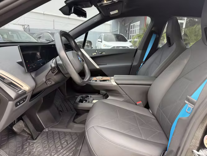 Bmw Ix 40i 2023 - Imagen 12