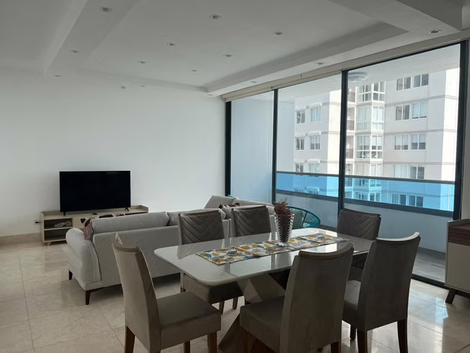 Apartamento amoblado en Punta Paitilla. 2 Cuartos y Den o oficina. - Imagen 7