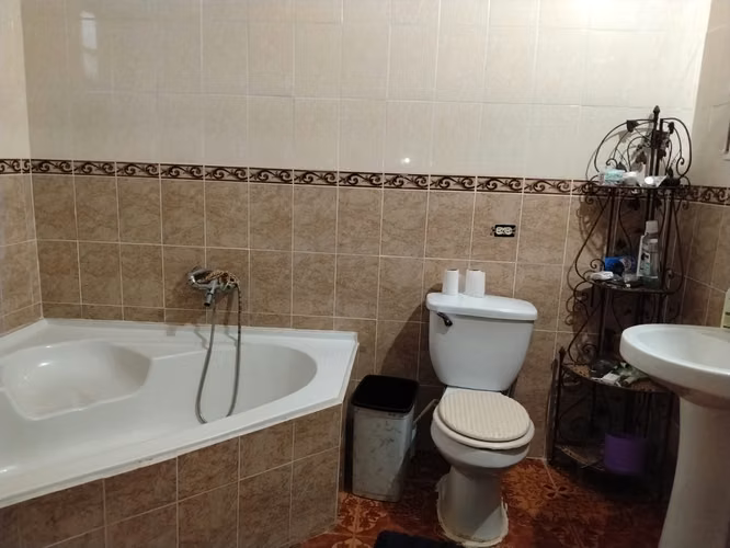 Se vende casa  en Bagala con piscina GANGA 260 mil por motivo de viaje - Imagen 4
