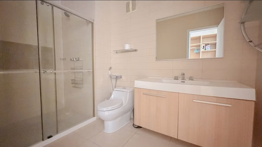 APARTAMENTO AMOBLADO FRENTE AL MAR - Imagen 10