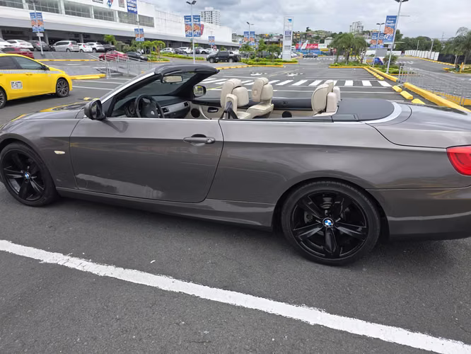 BMW 320i CABRIO Descapotable Nunca chocado