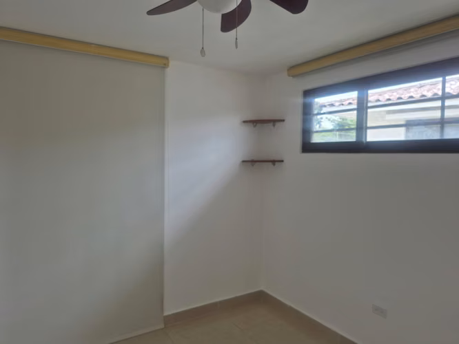 venta de casa Las Cumbres - Imagen 16