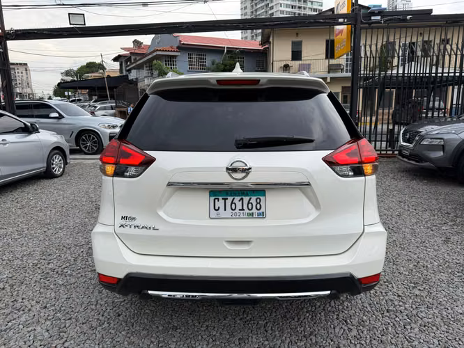NISSAN X-TRAIL 2020 TECHO PANORAMICO - Imagen 5