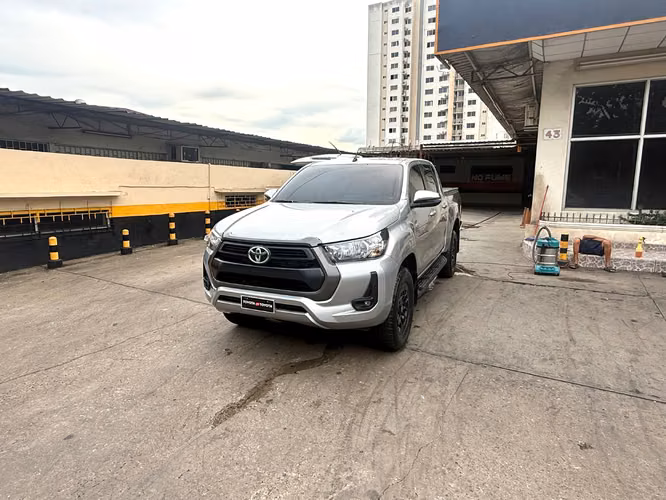Hilux 2024 automático 2.4