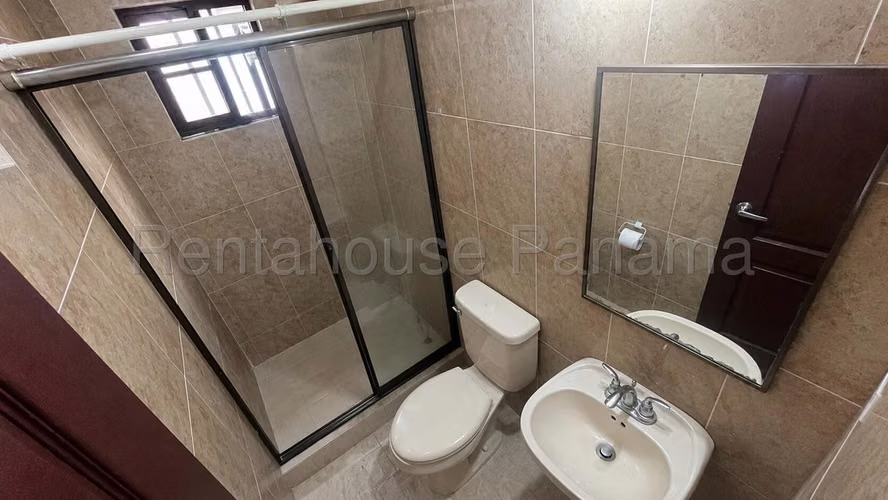 Venta de Casa en Las Cumbres J835GRR - Imagen 13