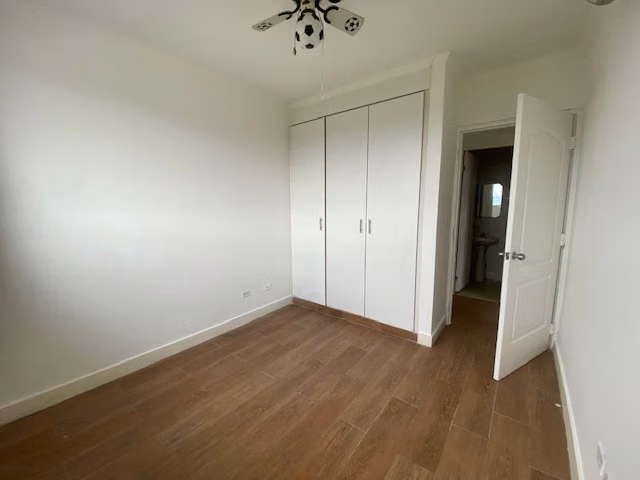 EN VENTA APARTAMENTO EN ALBROOK - Imagen 8