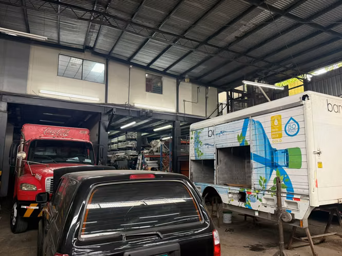 Galera Comercial en Venta Pueblo Nuevo - Imagen 3