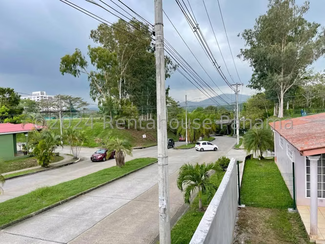 Venta de Casa en Brisas Del Golf G9711GRR - Imagen 17